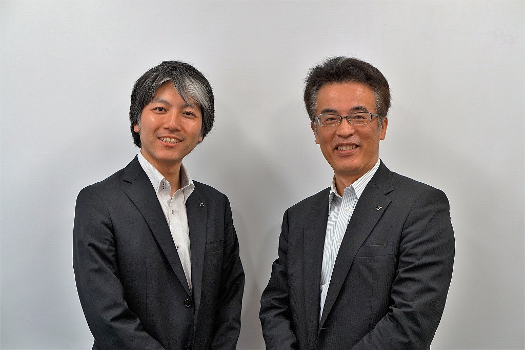 株式会社エッサムー会計事務所のデパートー