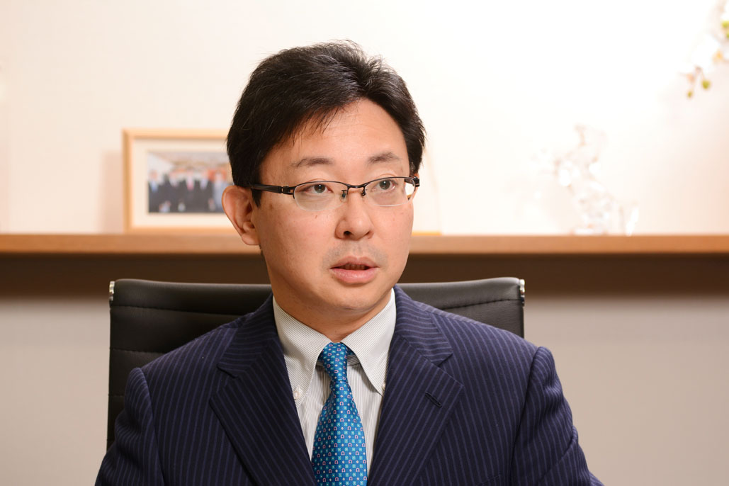 宮内 誠氏