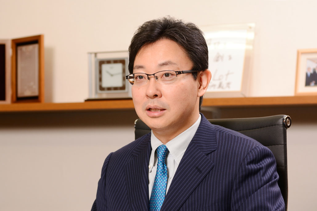 宮内 誠氏