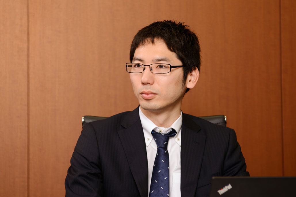 伊東 心氏