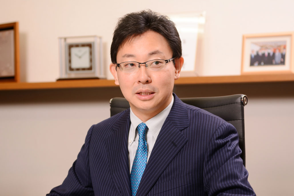 宮内 誠氏