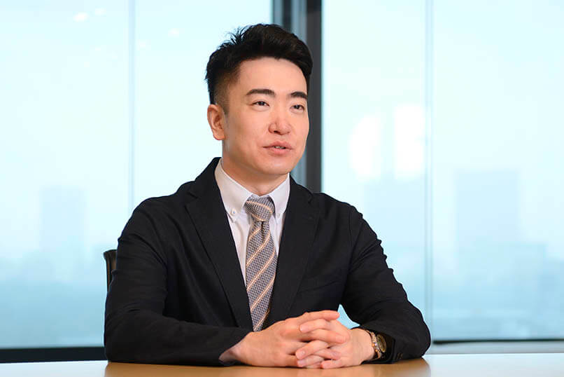 PwCあらた MDS FRAの公認会計士たち_山本 晋氏_PwCあらた有限責任監査法人_製造・流通・サービス部門_財務報告アドバイザリー部_マネージャー/公認会計士PwCあらた MDS FRAの公認会計士たち_山本 晋氏_PwCあらた有限責任監査法人_製造・流通・サービス部門_財務報告アドバイザリー部_マネージャー/公認会計士