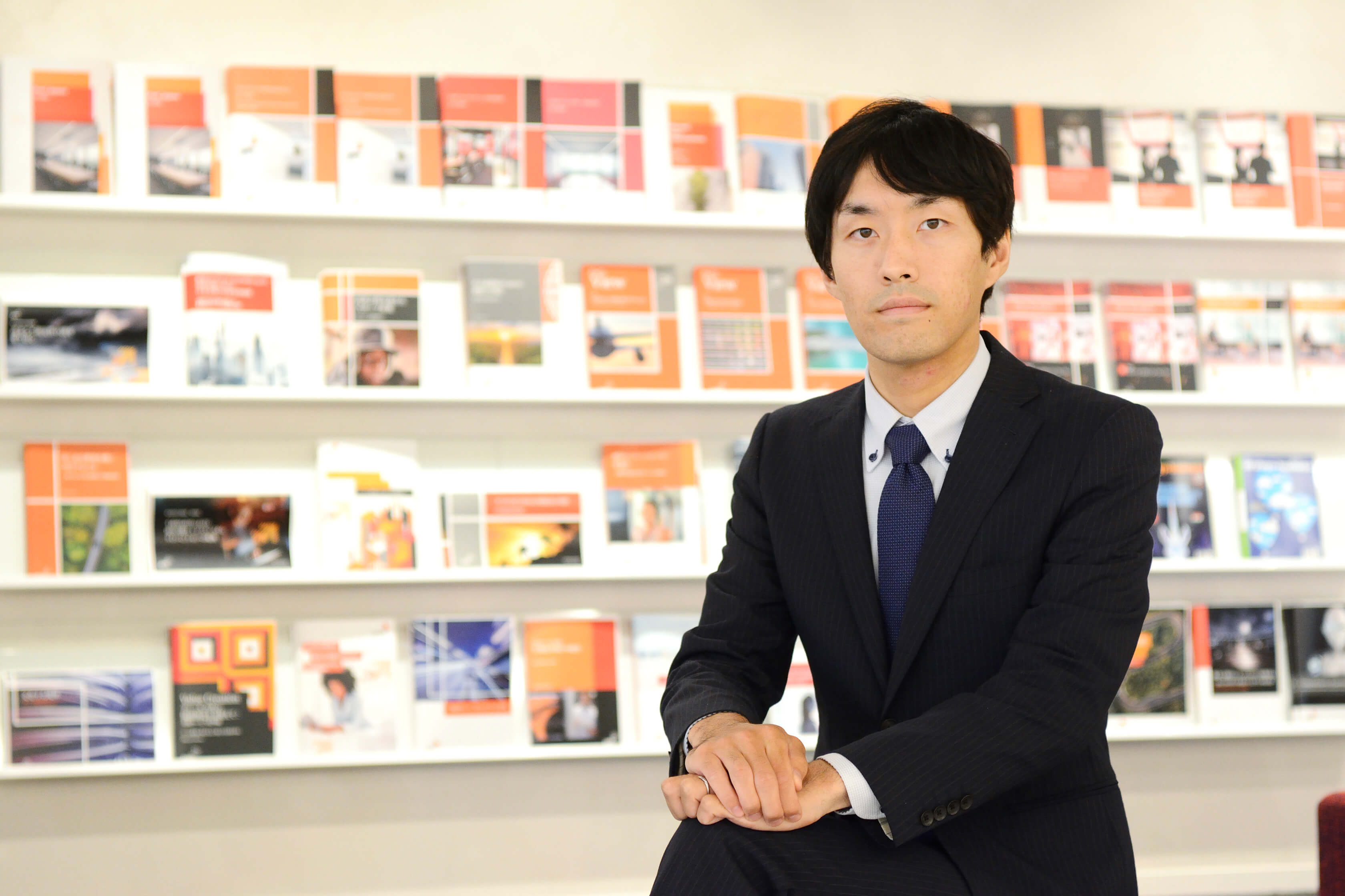 PwCあらた MDS FRAの公認会計士たち_上田 祐太氏_PwCあらた有限責任監査法人_製造・流通・サービス部門_財務報告アドバイザリー部_シニアアソシエイト/公認会計士