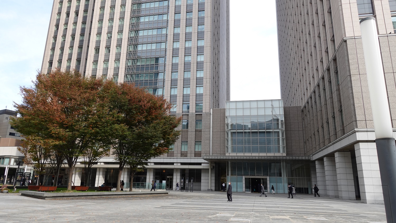 令和3年（2021年）公認会計士試験合格発表会場・金融庁前
