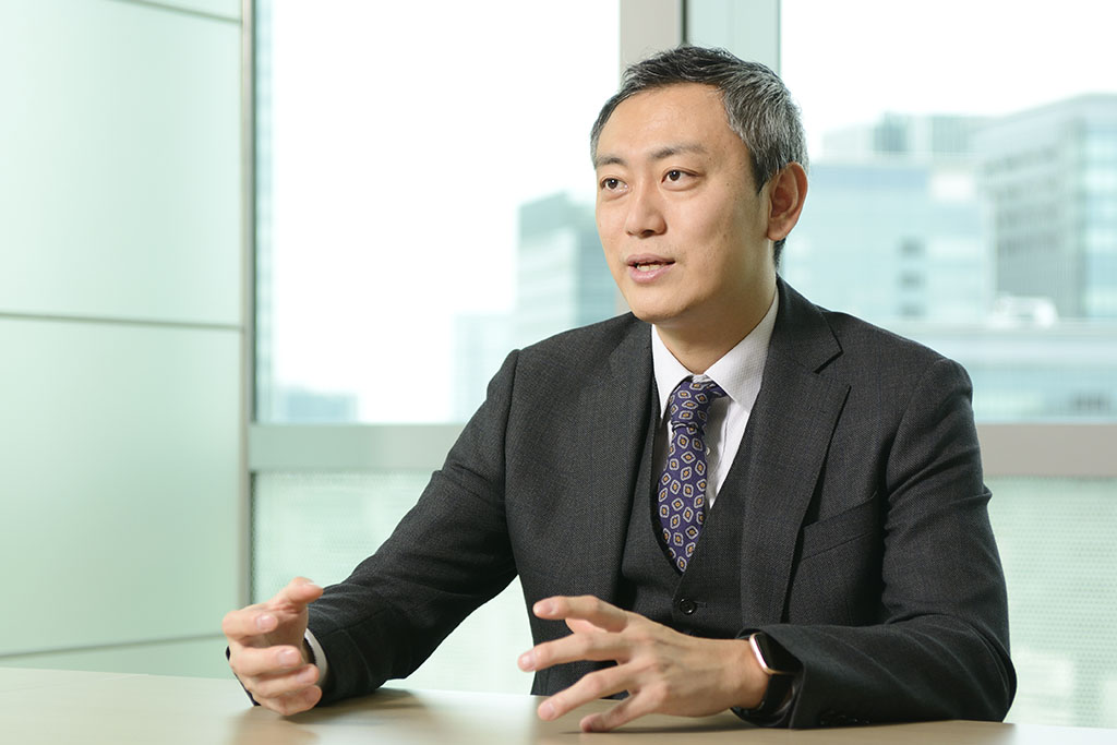 鈴木 勝也氏_令和アカウンティング・ホールディングス株式会社_グループ長／公認会計士