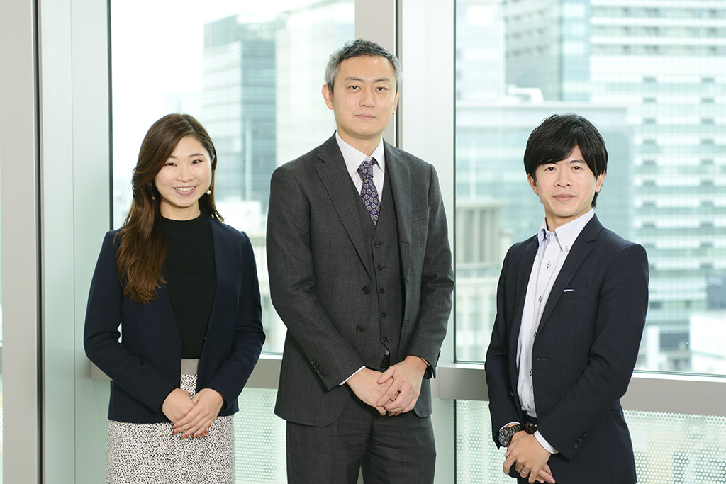 鈴木 勝也氏_令和アカウンティング・ホールディングス株式会社_グループ長／公認会計士_曽根 光世氏