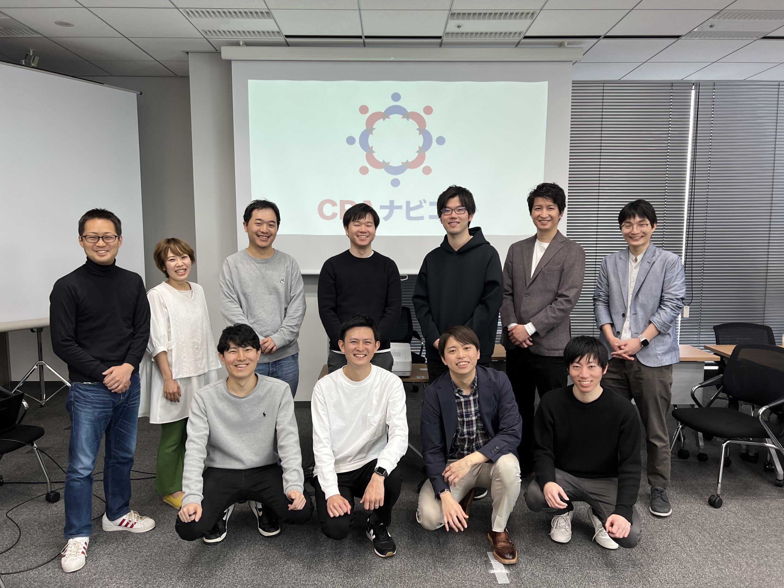 CPAナビコミ_会計士_メンバー_集合写真