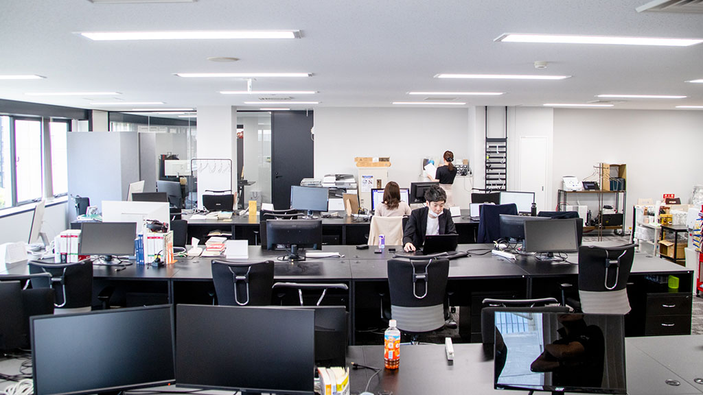 cpa_bridge_office_テレワークの社員が多い