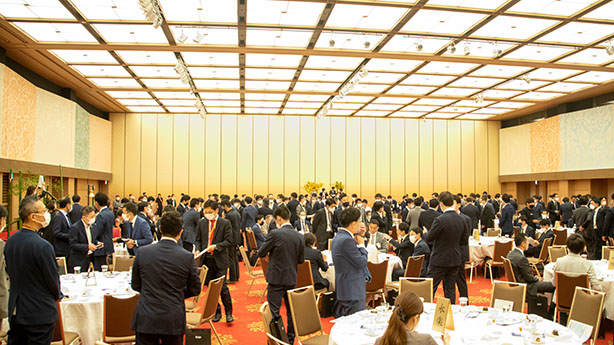 Bridge_【祝・ブリッジコンサルティング上場】IPO・M&A業界決起会に潜入！_会場_交流