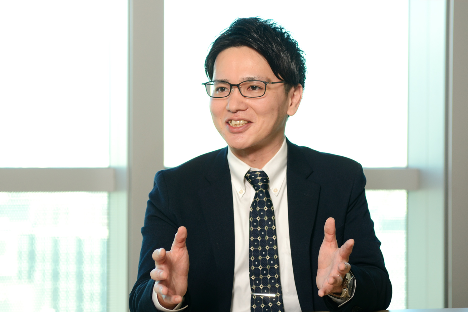 杉﨑 友寿氏_すぎさき ともひさ_令和アカウンティング・ホールディングス株式会社_公認会計士